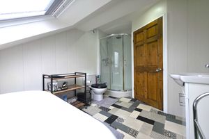 Bathroom - click for photo gallery